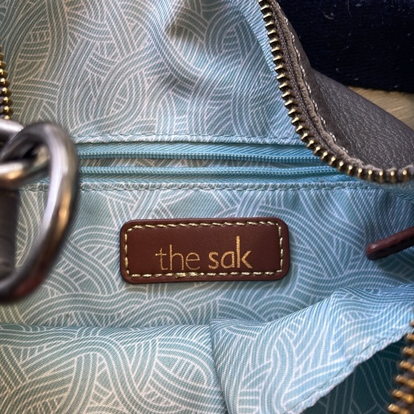The Sak leather crossbody - Picture 8 of 9